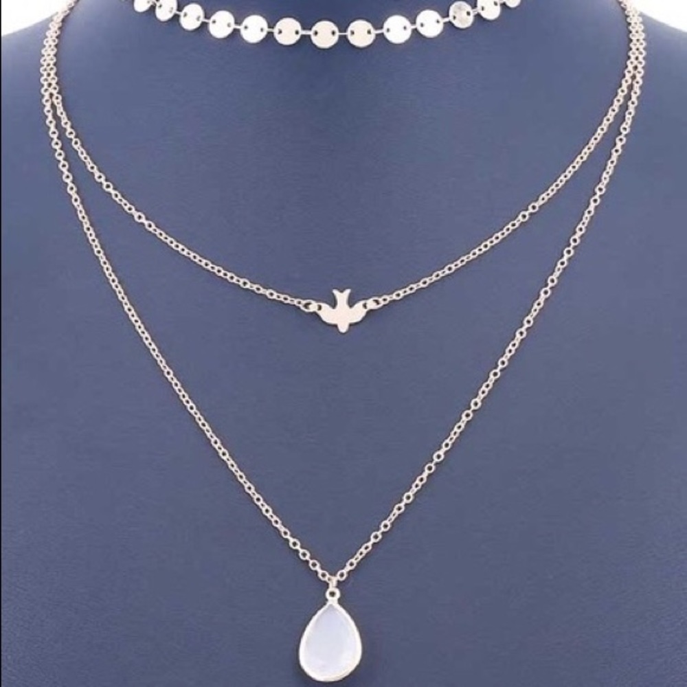 Gold tone 3 layer necklace